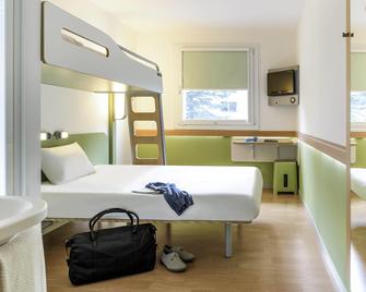 Ibis Budget Ulm City - אולם - חדר שינה