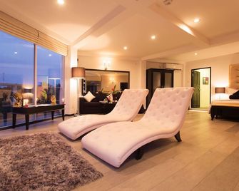 Levels Unawatuna - אונוואטונה - סלון