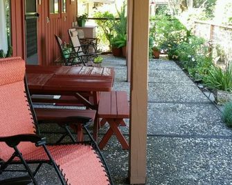 Sunset House in Santa Rosa: Views, Architecture, Art and Antiques - Santa Rosa - Patio