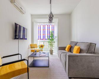 Thyssen Boutique Apartments by Caleta Homes - Malaga - Salon