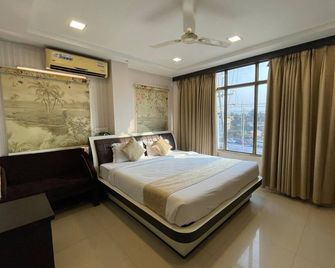 Hotel Rudraksh - Guwahati - Habitación