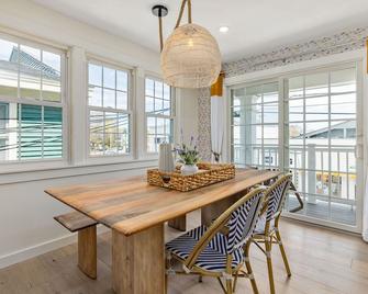Twenty Shore - 3 Sun Suite - Ogunquit - Dining room
