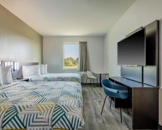 Studio 6 Giddings - Giddings - Bedroom