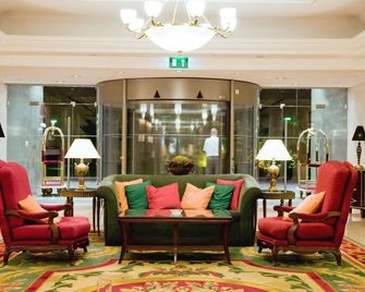 里斯本萬豪酒店 - 里斯本 - 里斯本 - 大廳