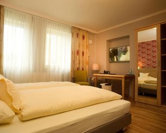 Landhotel Kuralpe Kreuzhof - Gadernheim