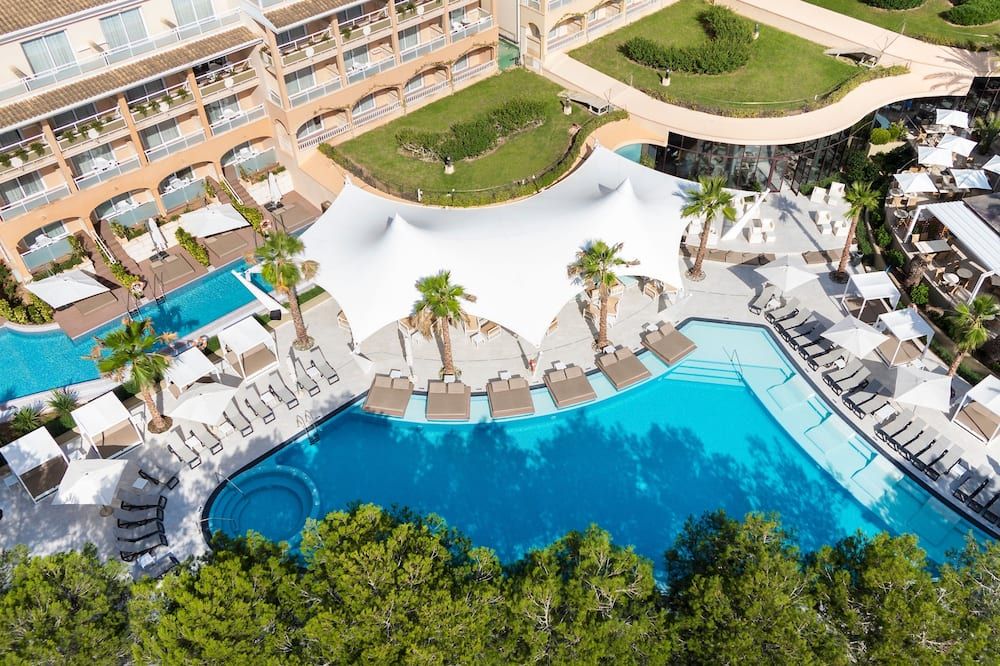 Insotel Cala Mandia Resort