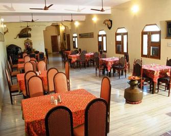 Ishwari Niwas - Būndi - Restaurant
