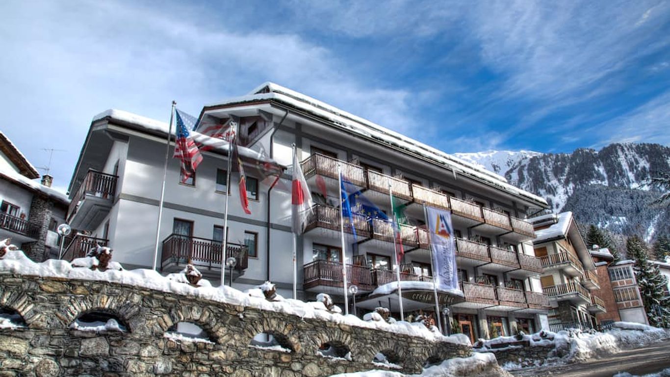 Cresta Et Duc Hotel