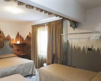 Hotel&Restaurant Armanac de Toubïe - Champoluc - Κρεβατοκάμαρα