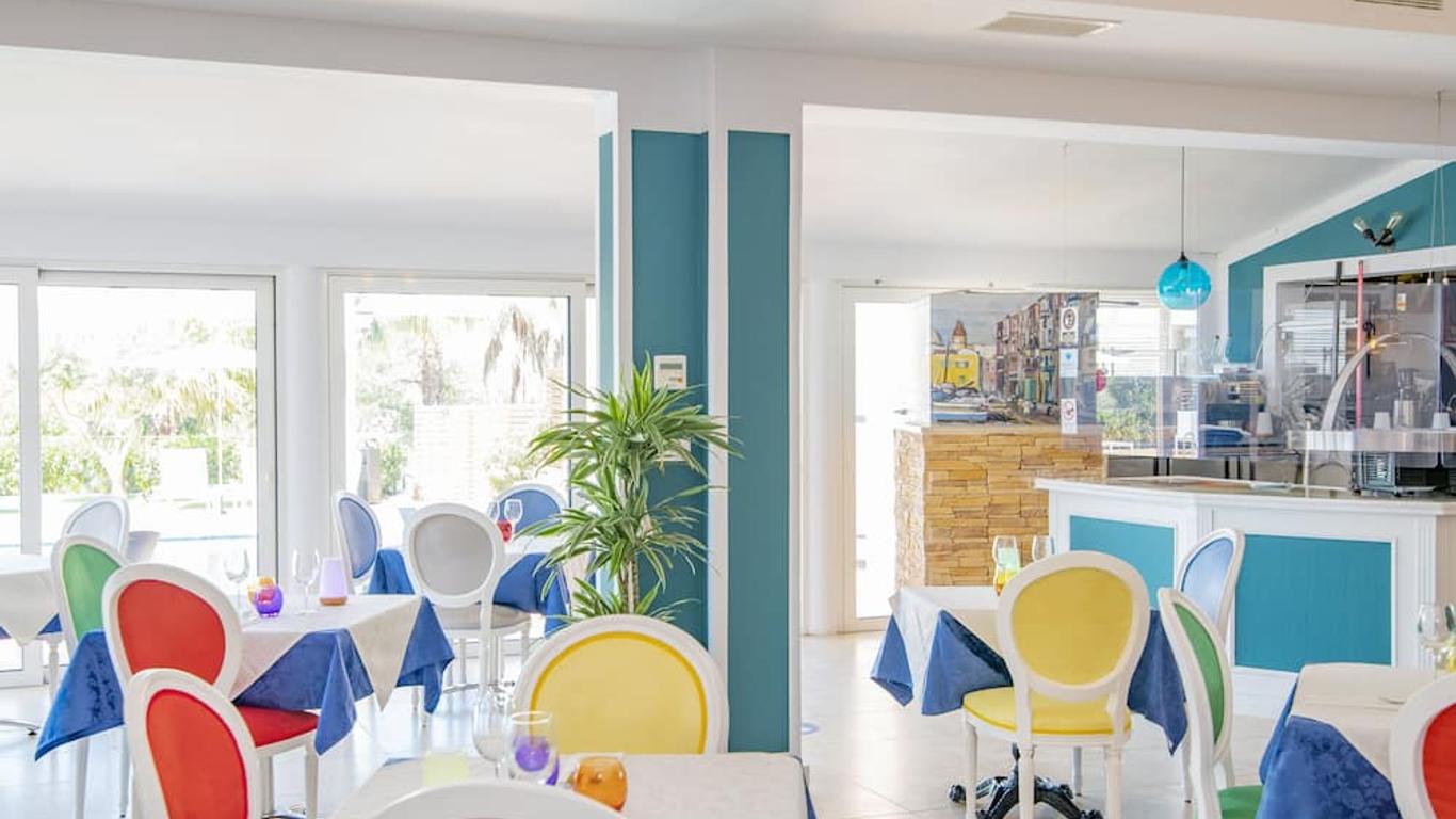 Hotel Sa Barrera - Adults Only