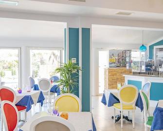 Hotel Sa Barrera - Adults Only - Cala en Porter - Restaurant