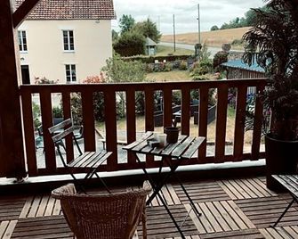 Gîte de la Cour - Seulline - Balcón