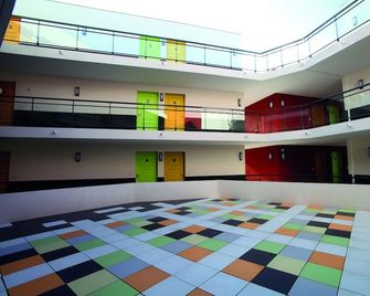 Residence Les Portes D'espagne - Perpiñán - Lobby