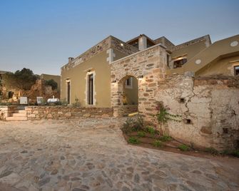 Lameriana Luxury Village - Achlades