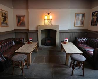 The Horse & Farrier - Otley - Lounge