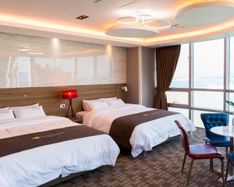 Yeosu Odongdo Hotel - Yeosu - Habitación