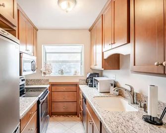 Stay in the Heart of Hillcrest! - San Diego - Cuisine