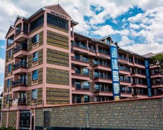 Classy spacious 2 bedroom in Naka- Nakuru - Nakuru - Building