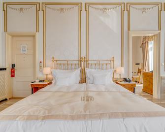 Grand Hotel National - Lucerne - Kamar Tidur