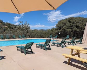 Wildhaven Yosemite Glamping - Mariposa