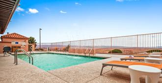 Best Western View of Lake Powell Hotel - Page