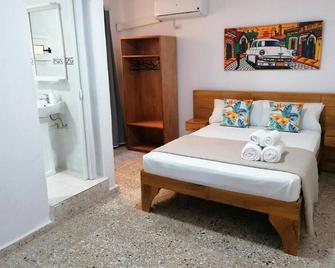 Hostal Malaga Habana - La Habana - Habitación