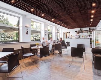 Hotel Astra - פראג - מסעדה