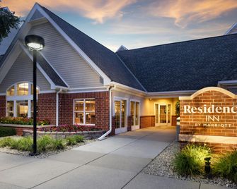 Residence Inn by Marriott Bloomington by Mall of America - בלומינגטון - בניין