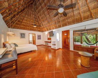Riviera Maya Suites - Playa del Carmen