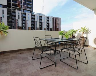 Urban Eden in South Yarra - Melbourne - Balcon