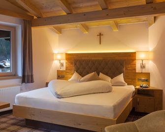 Hotel Jäger - Tux - Schlafzimmer