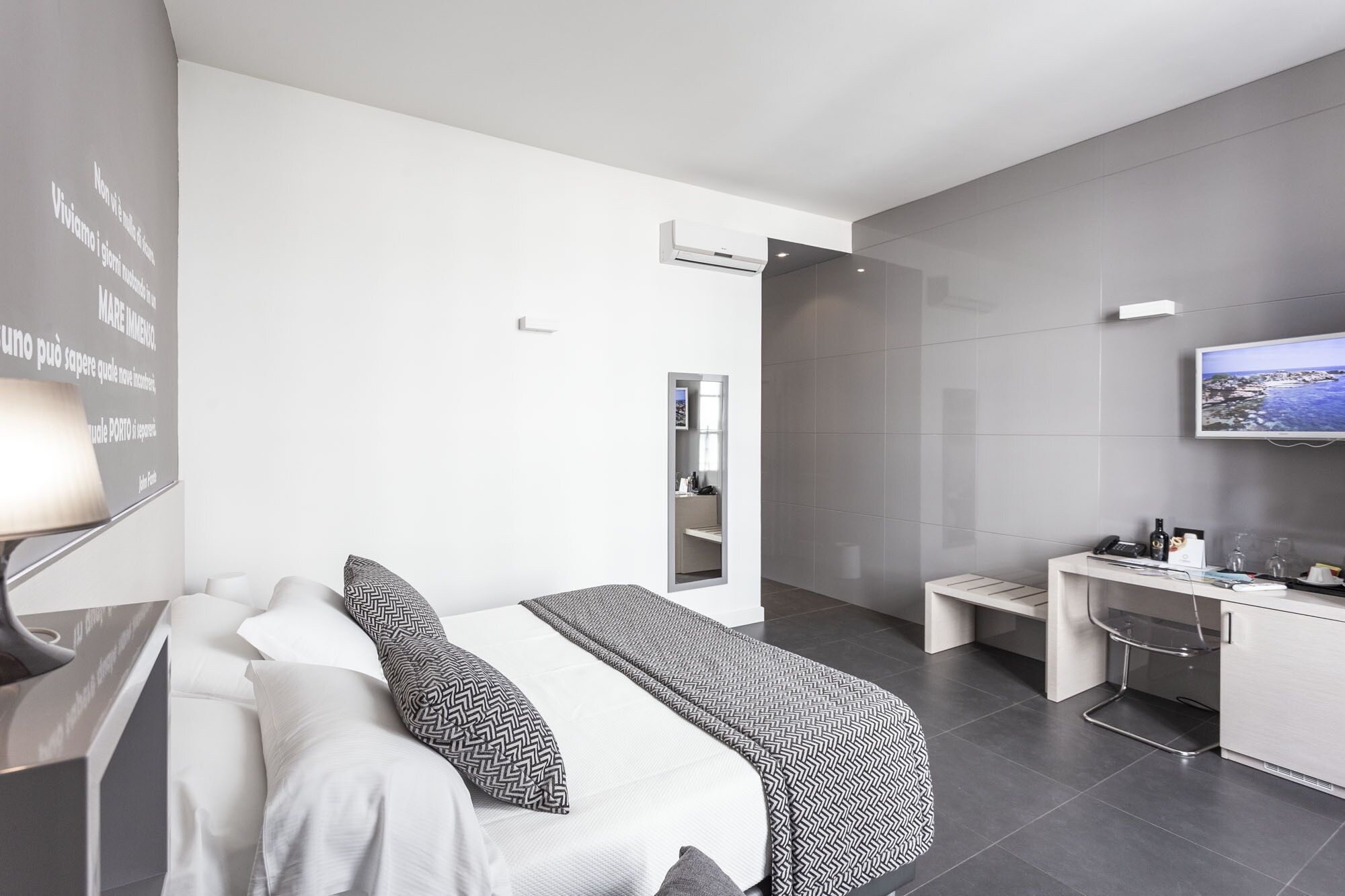 Nostos rooms & Apartments - Syrakus