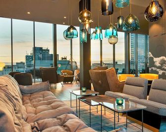 موتل وان لايبتسيخ - بوست - ليبزيغ - ردهة