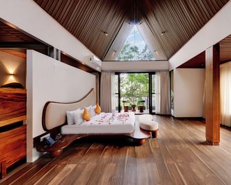 Sandesh Water Edge Kabini - Begūr - Spa