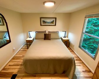 ShortLong Stays Welcome! Hot tub, Dog Friendly! - Arden - Bedroom