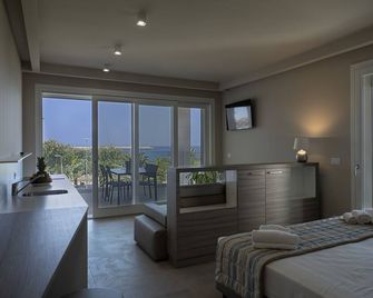 AlMar Apartments by Alma di Alghero - Alguer - Habitación