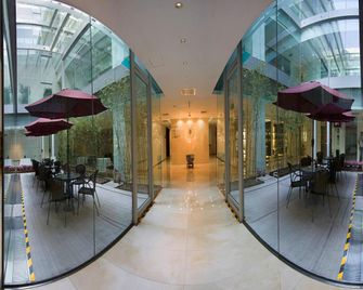 Hotel Kapok Wangfujing - Pekín - Lobby