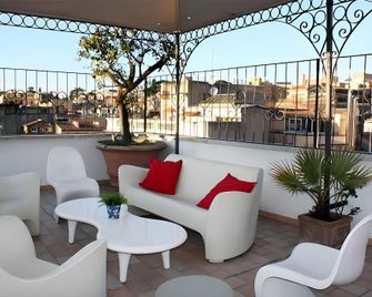 Roma Resort Trevi - רומא - מרפסת