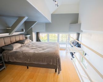 Downtown City Condo - Tacoma - Bedroom