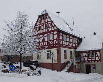 Holiday flat sun, moon and stars - Ferienwohnungen Brigitte - Reichelsheim - Building