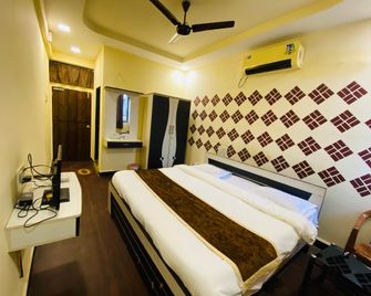 Shanti The Grand Palace - Ratnagiri - Ložnice