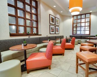 Drury Inn & Suites Greenville - Greenville - Restaurant