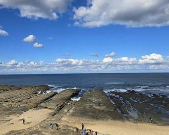Coastal Hideaway By Lake - Toukley - Beach
