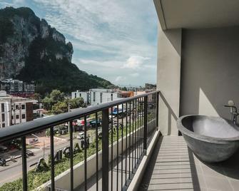 Sugar Marina Hotel Cliffhanger Aonang - Krabi - Balcony