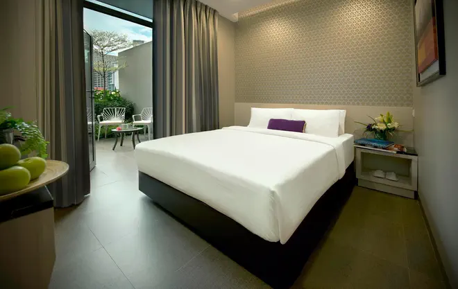 V Hotel Bencoolen 123 1 5 1 Singapore Hotel Deals Reviews Kayak
