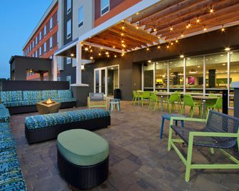 Home2 Suites by Hilton Port Arthur - Port Arthur - Patio