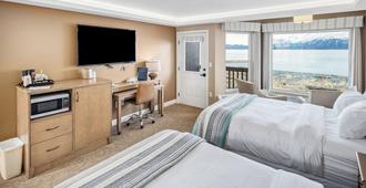 Land's End Resort - Homer - Bedroom