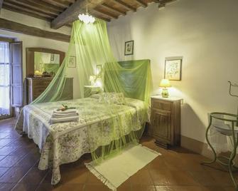 Podere La Montalla - Contignano - Bedroom