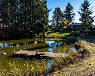 'Tiny Home' at Buena Vista Lavender Farm with private porch and a stunning view - Silverton - Outdoors view