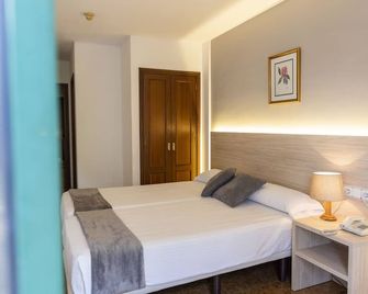 Hotel Madrid - Pontevedra